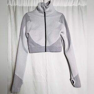 Bella Movement Womens Small Gray Workout Crop Top Long Sleeve Jacket Mock Neck